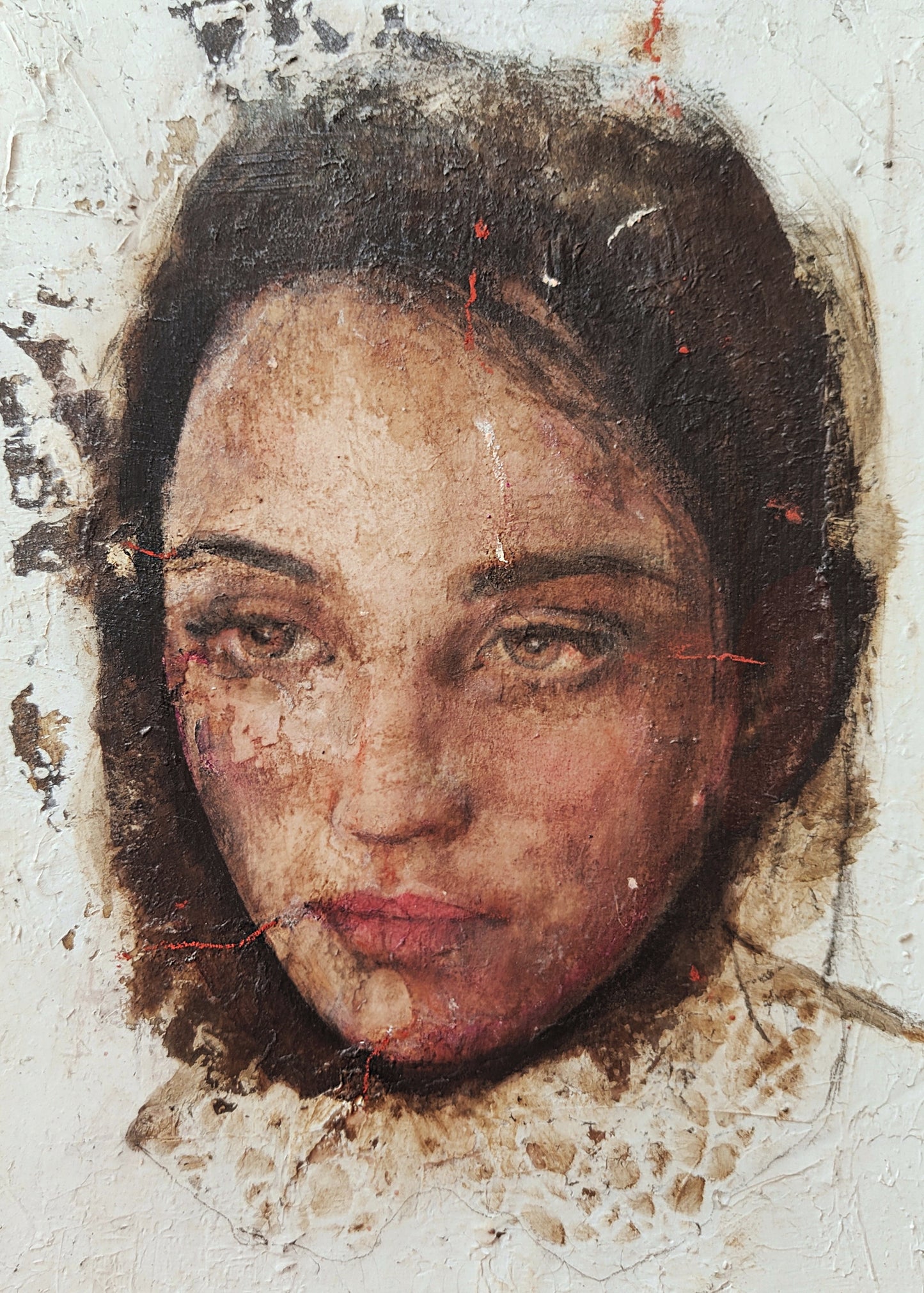 Piccolo ritratto di ragazza su tela con cornice